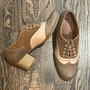 Julia Bo Retro Leather & Suede Oxford Pumps Heels - Size 38 / 7.5-8.